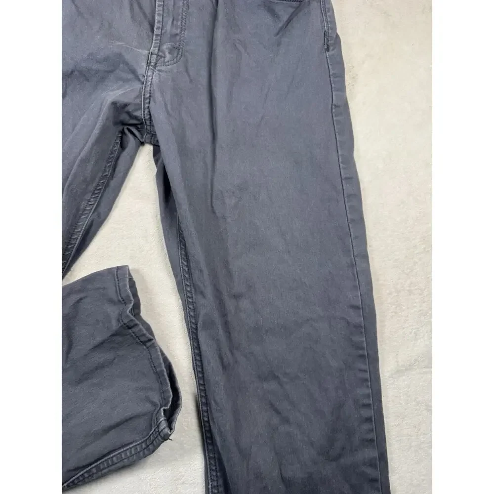 Wrangler Straight Fit Gray Jeans Men’s 31x30 Stretch Casual Pants